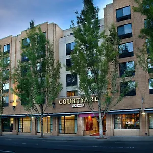 Hotel Courtyard Downtown / Convention Center